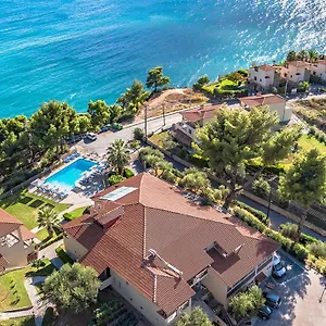 thea-hotel.hotelschalkidiki.net/